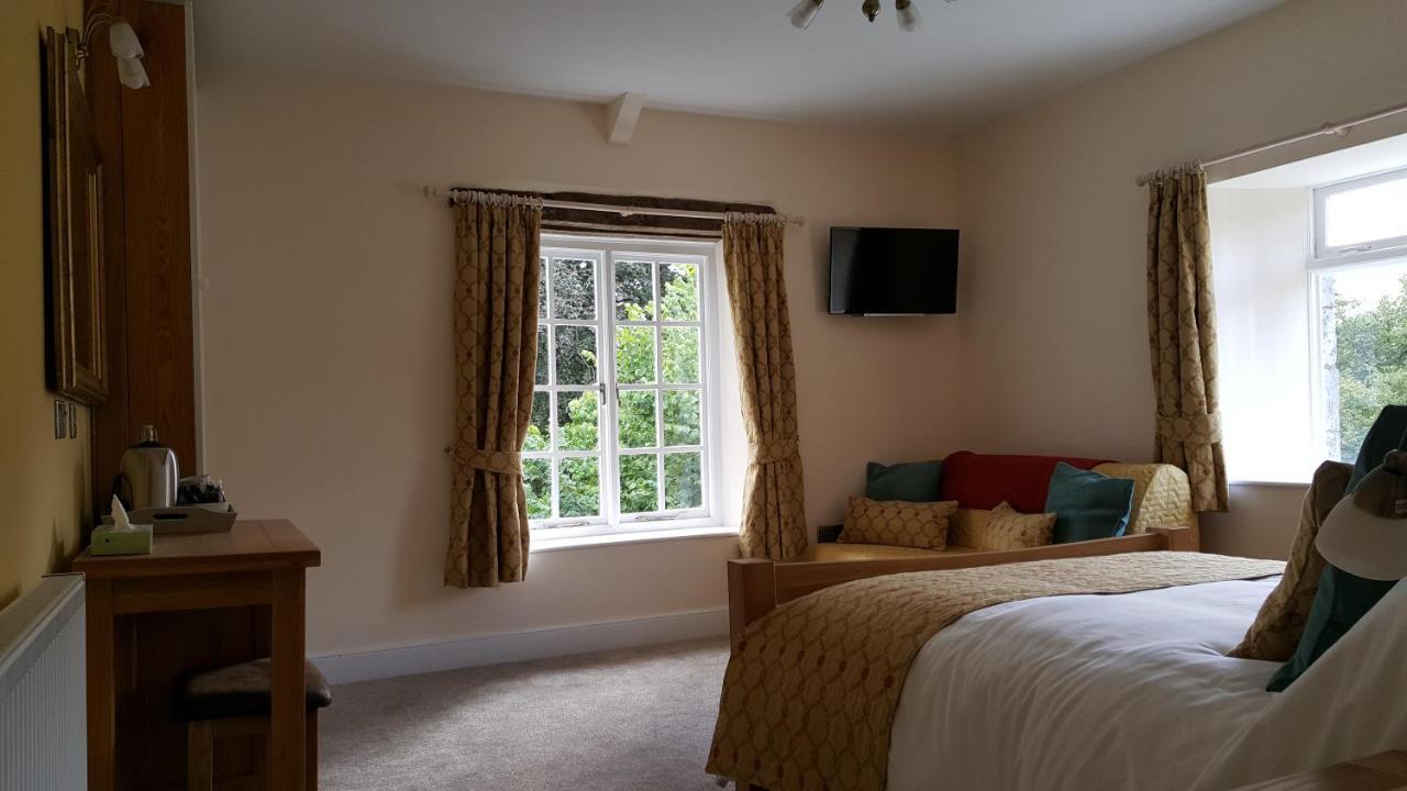 Pontyclerc Farm House Bed And Breakfast Ammanford Luaran gambar