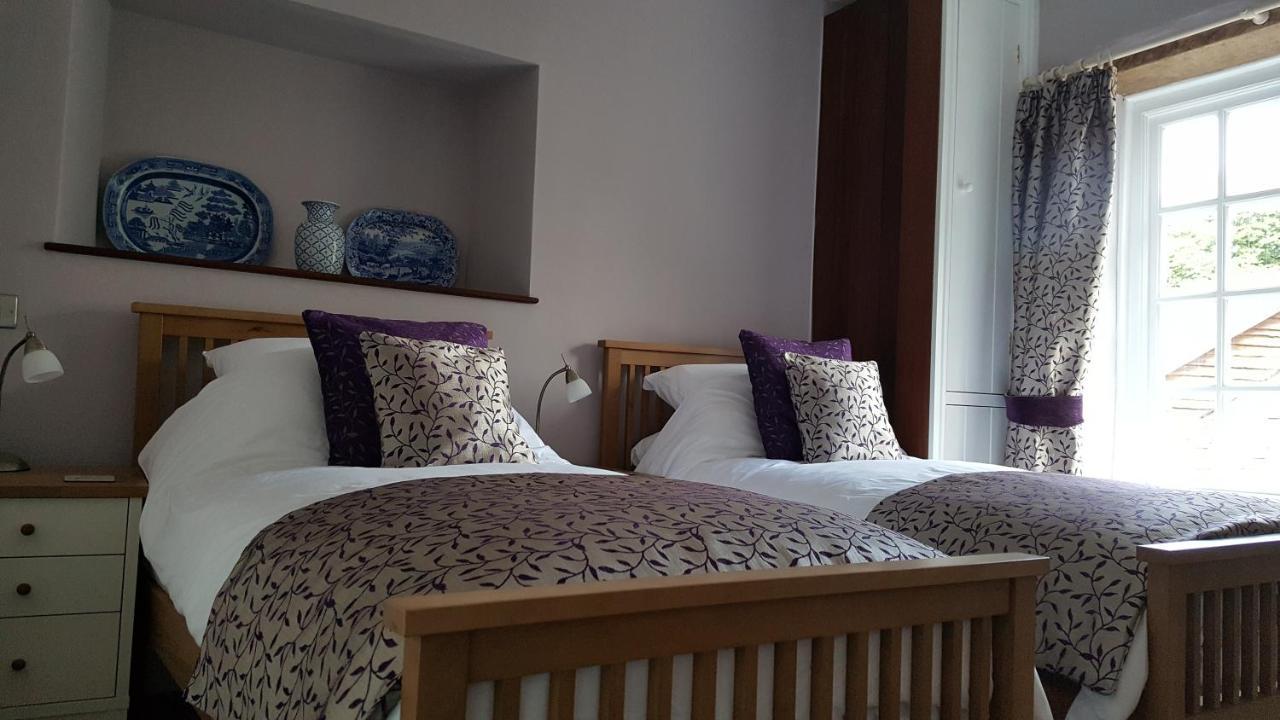 Pontyclerc Farm House Bed And Breakfast Ammanford Luaran gambar